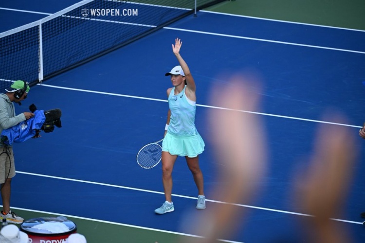 牛党哄抬票 牛党哄抬票