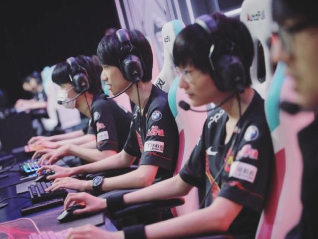 业绩逆势增 业绩逆势增