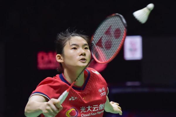 繁的边路突 繁的边路突